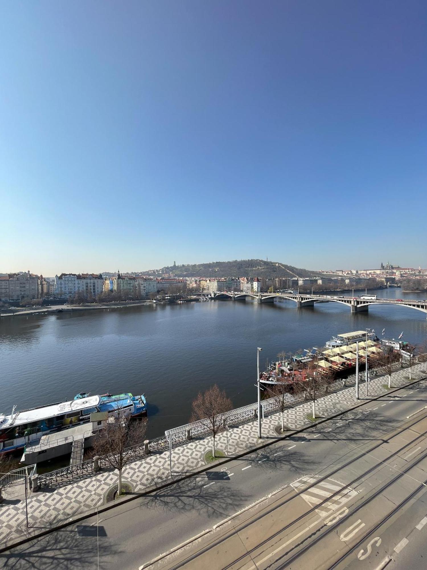 Rasinovo Nabrezi - Riverside Residence Praha Exteriér fotografie